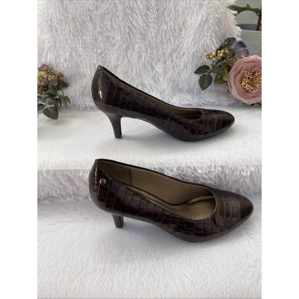 LifeStride Brown Croc Embossed Pumps Kitten Heel Comfort Shoes Women’s 9M Preppy - Picture 2 of 9